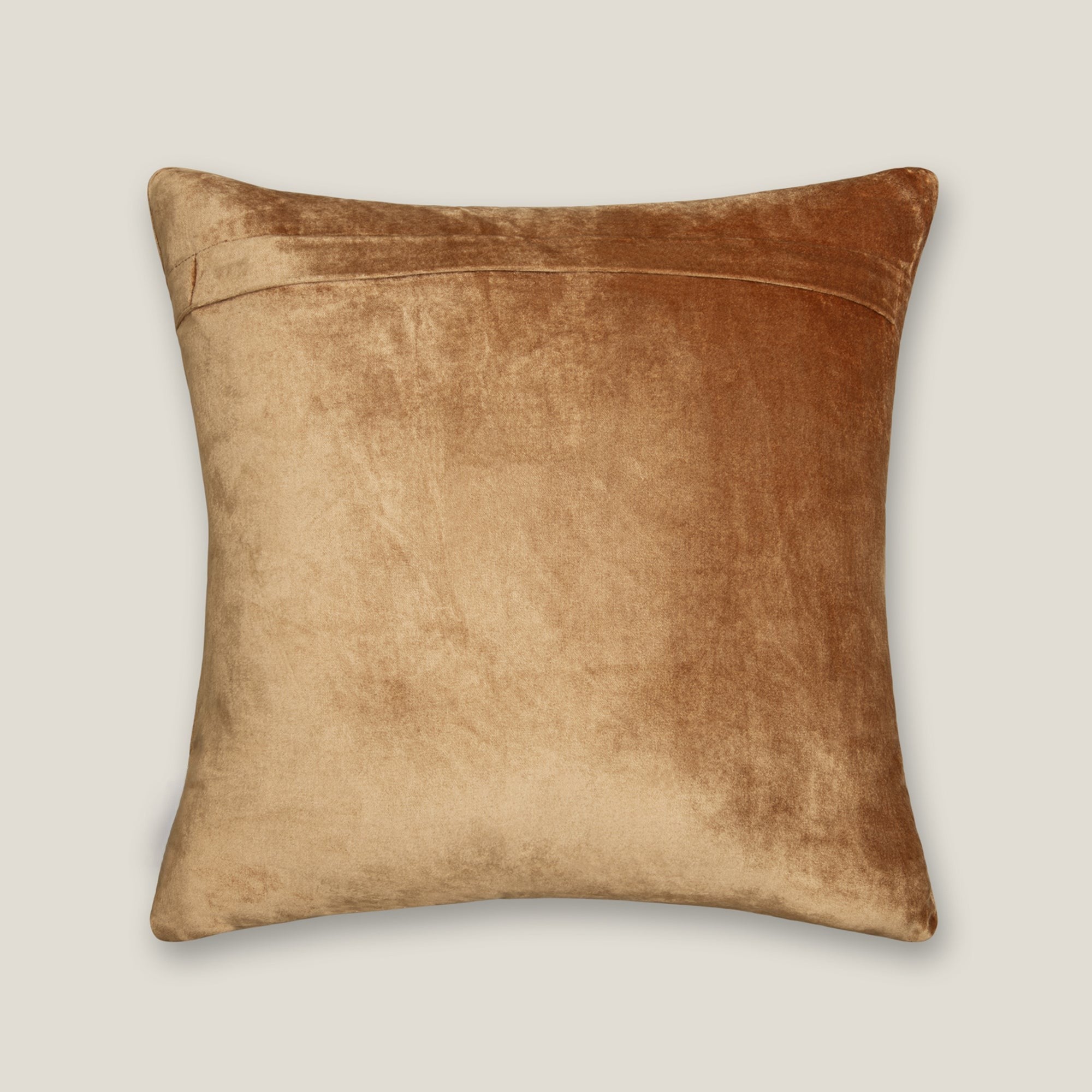 Sinuo Peach Velvet Cushion Cover